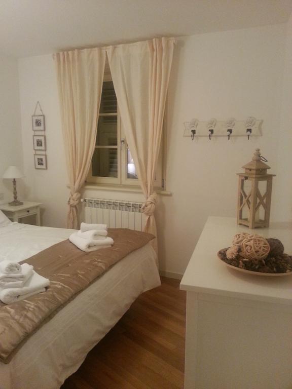 Ferienwohnung Il Borgo Triest Zimmer foto